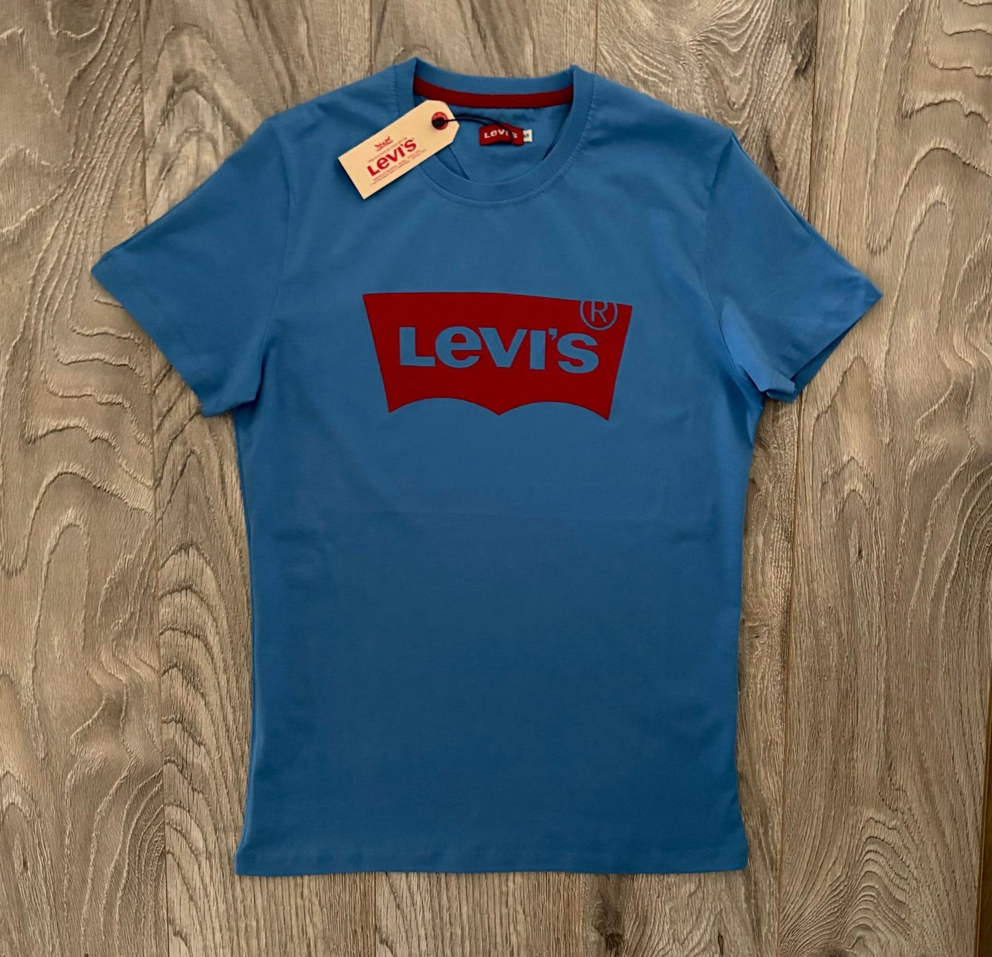 ТЕНИСКА LEVI'S