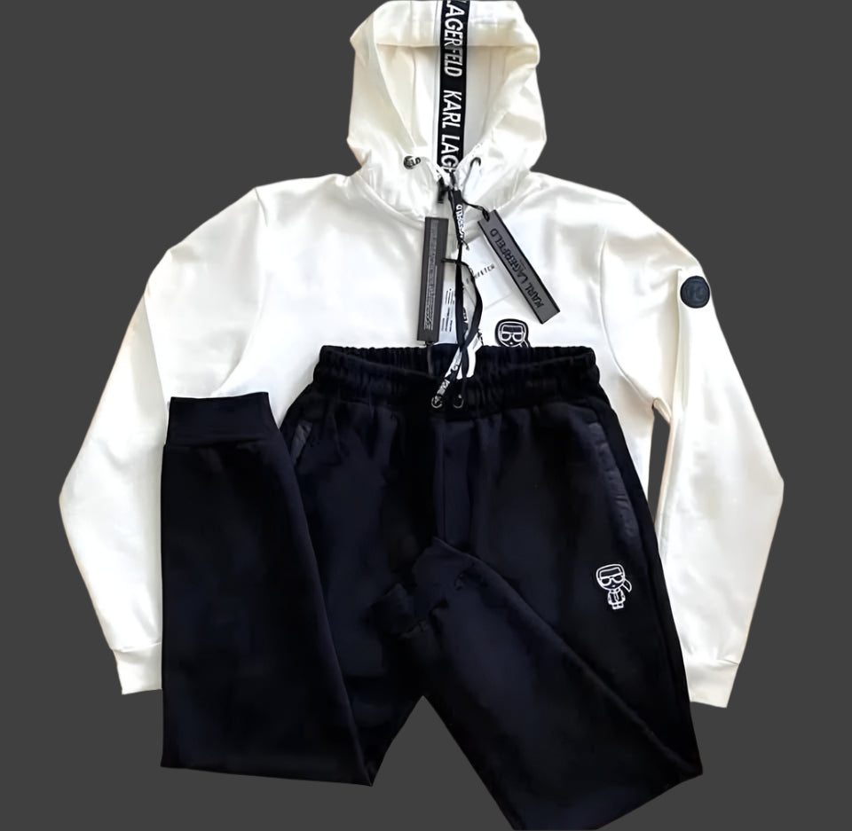 ЕКИП KARL LAGERFELD