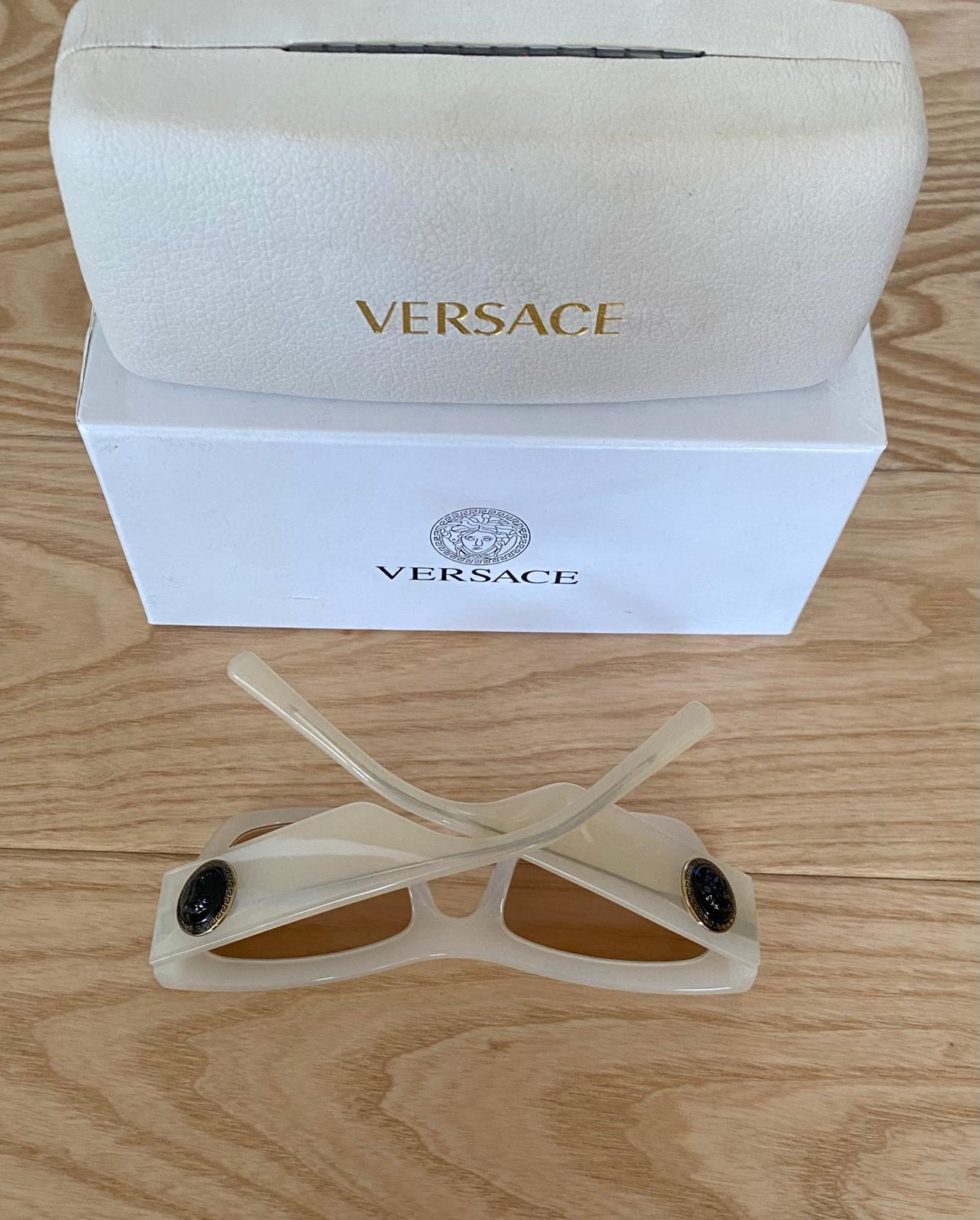 СЛЪНЧЕВИ ОЧИЛА 00001