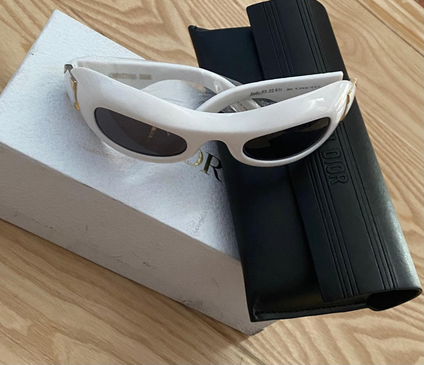 СЛЪНЧЕВИ ОЧИЛА 00005