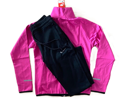 Дамски спортен екип Nike