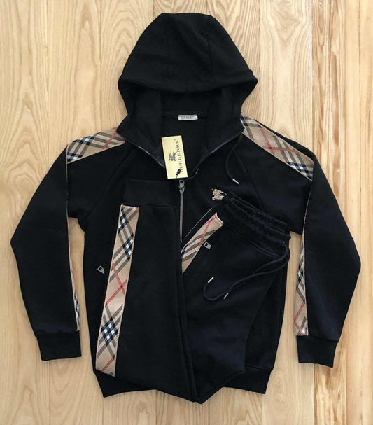 ЕКИП BURBERRY