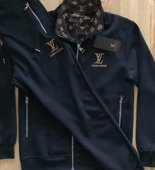 ЕКИП LOUIS VUITTON