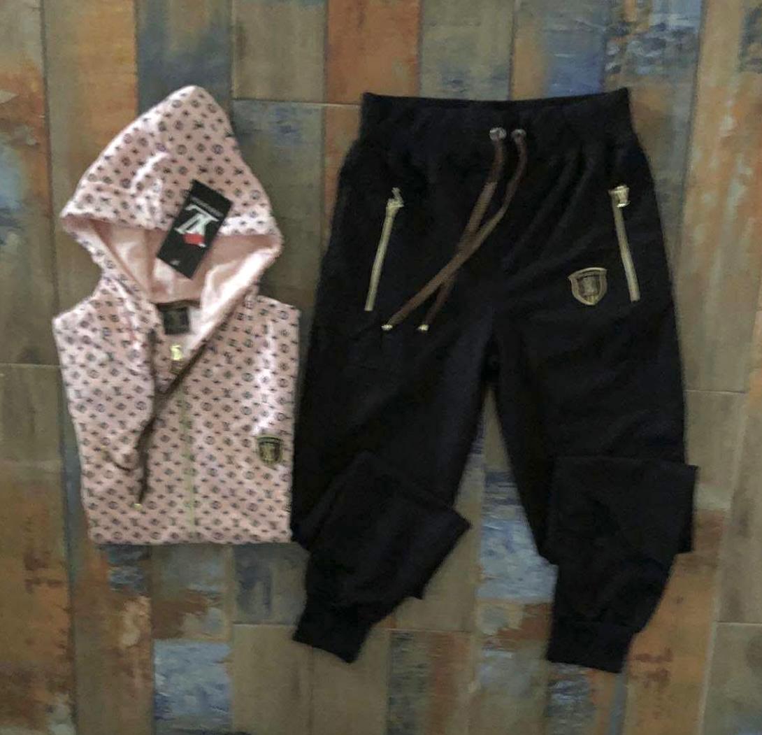 ДАМСКИ ЕКИП LOUIS VUITTON