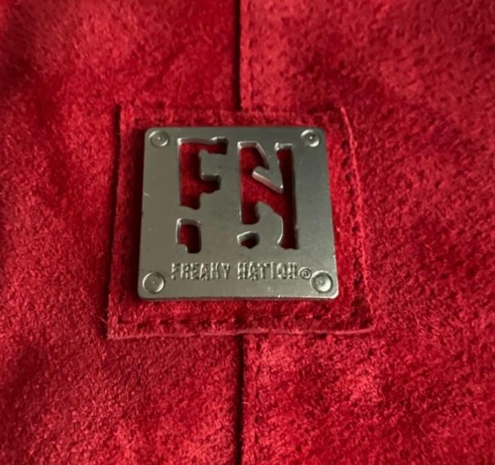 ДАМСКО КОЖЕНО ЯКЕ ОТ ЕСТЕСТВЕНА КОЖА