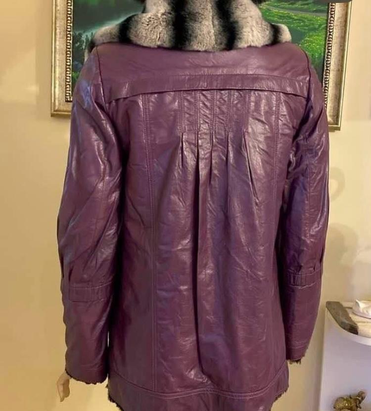 ДАМСКО КОЖЕНО ЯКЕ ОТ ЕСТЕСТВЕНА КОЖА