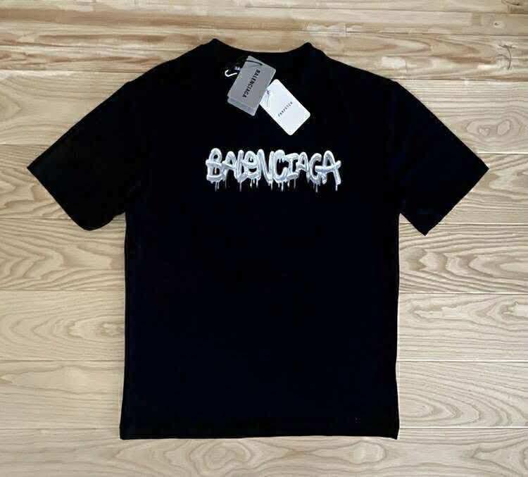 ТЕНИСКА BALENCIAGA