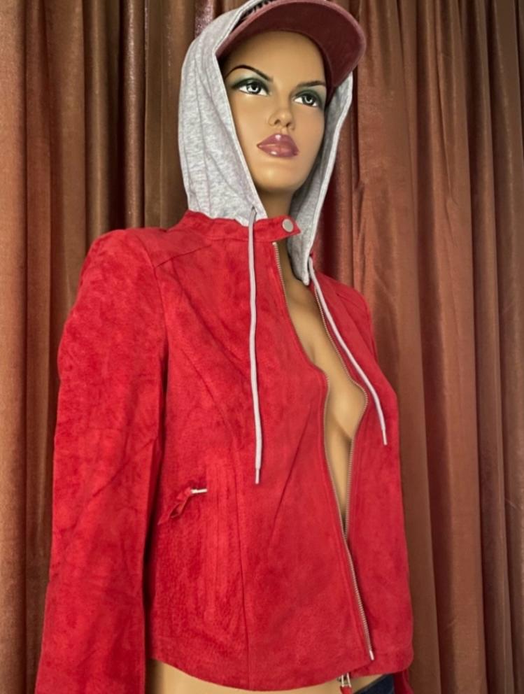 ДАМСКО КОЖЕНО ЯКЕ ОТ ЕСТЕСТВЕНА КОЖА