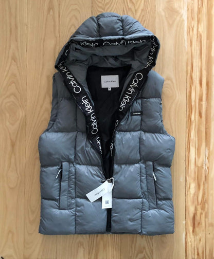 Елек Calvin Klein