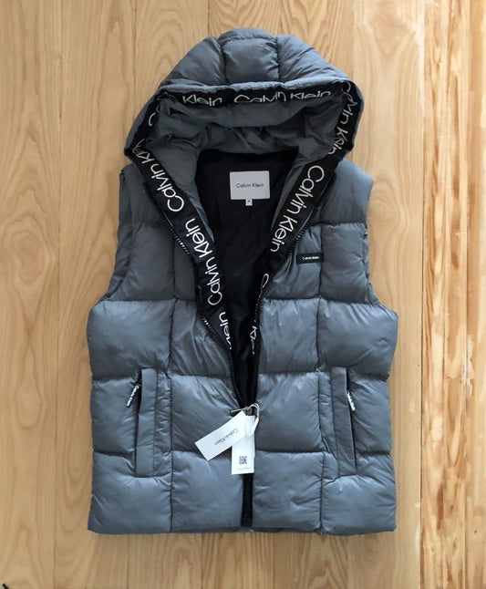 Елек Calvin Klein