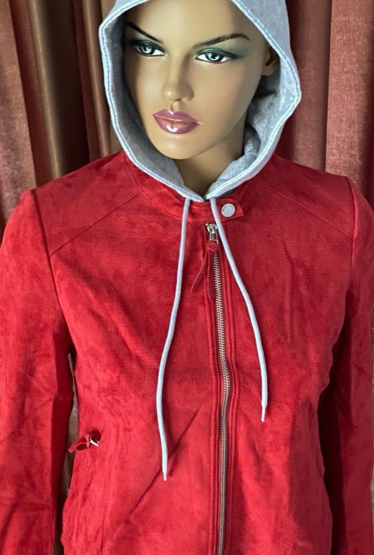 ДАМСКО КОЖЕНО ЯКЕ ОТ ЕСТЕСТВЕНА КОЖА