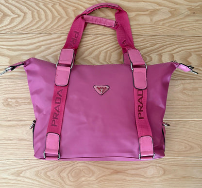 ДАМСКА ЧАНТА PRADA