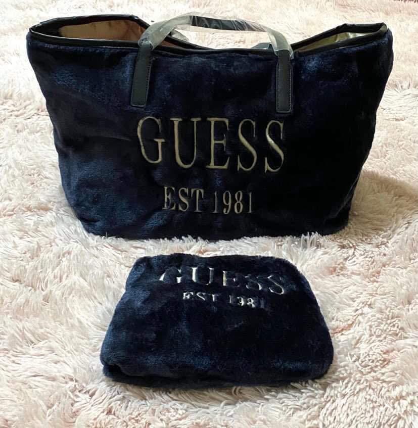 ДАМСКА ЧАНТА GUESS