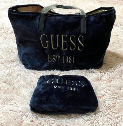 ДАМСКА ЧАНТА GUESS
