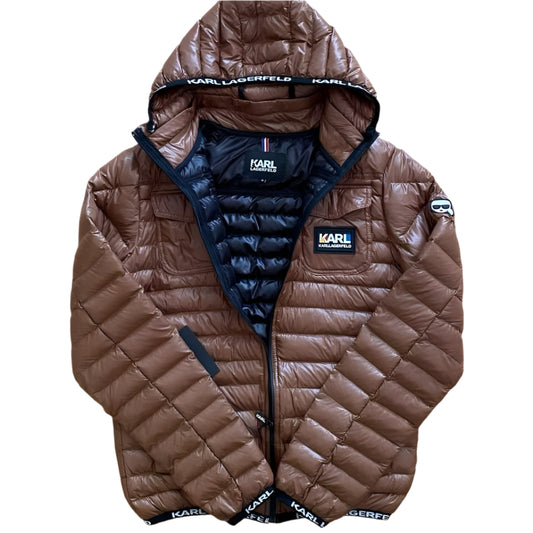 ЯКЕ KARL LAGERFELD