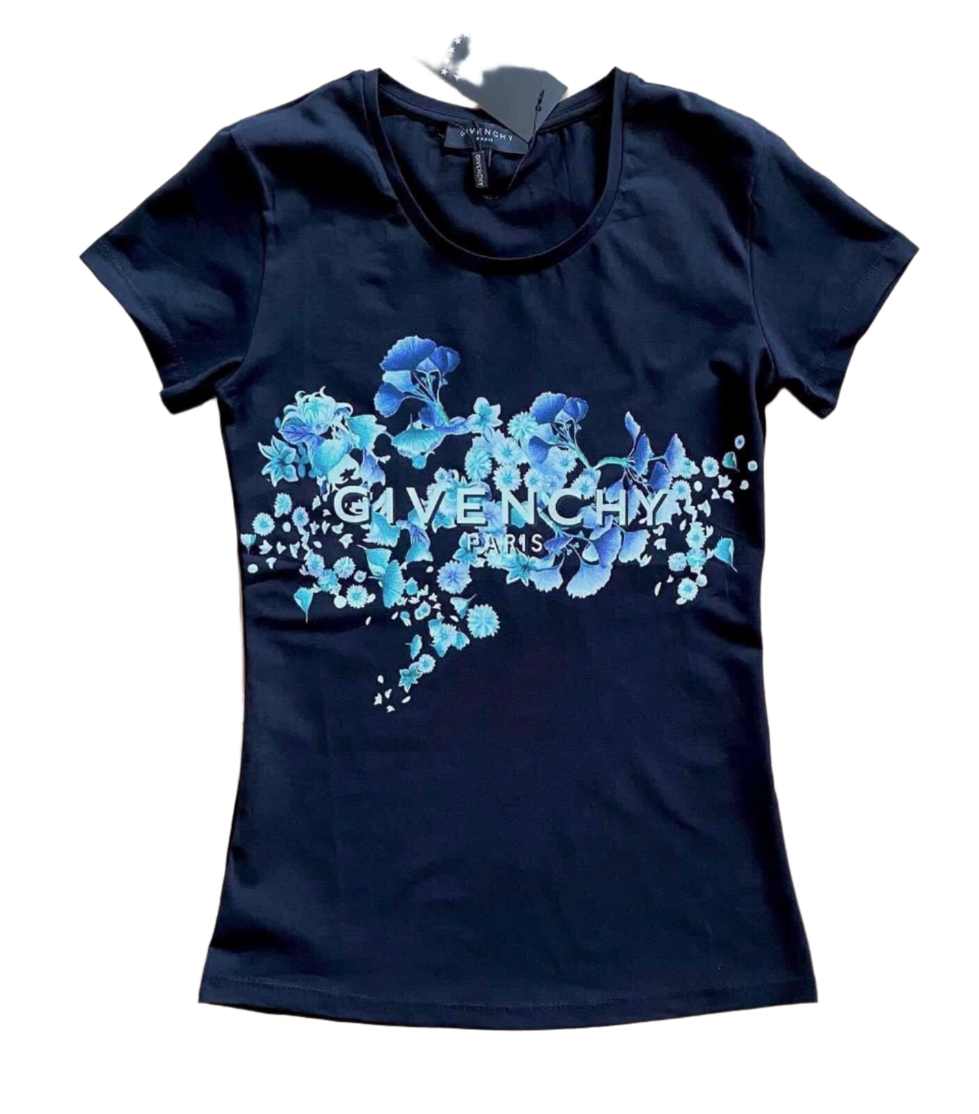 ДАМСКА ТЕНИСКА GIVENCHY