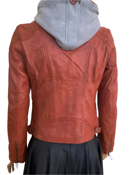 КОЖЕНО ЯКЕ GIPSY