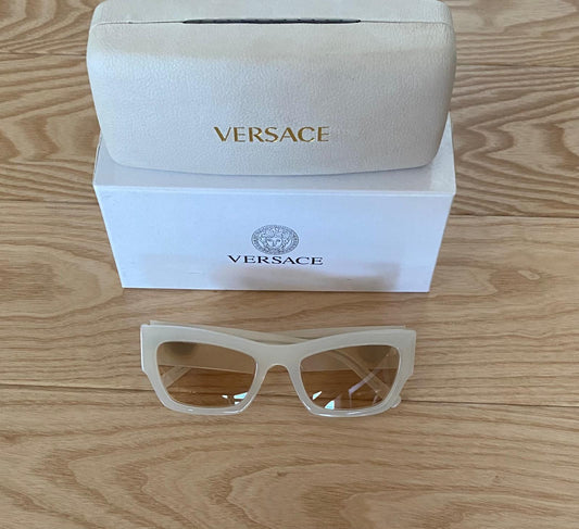 СЛЪНЧЕВИ ОЧИЛА 00001