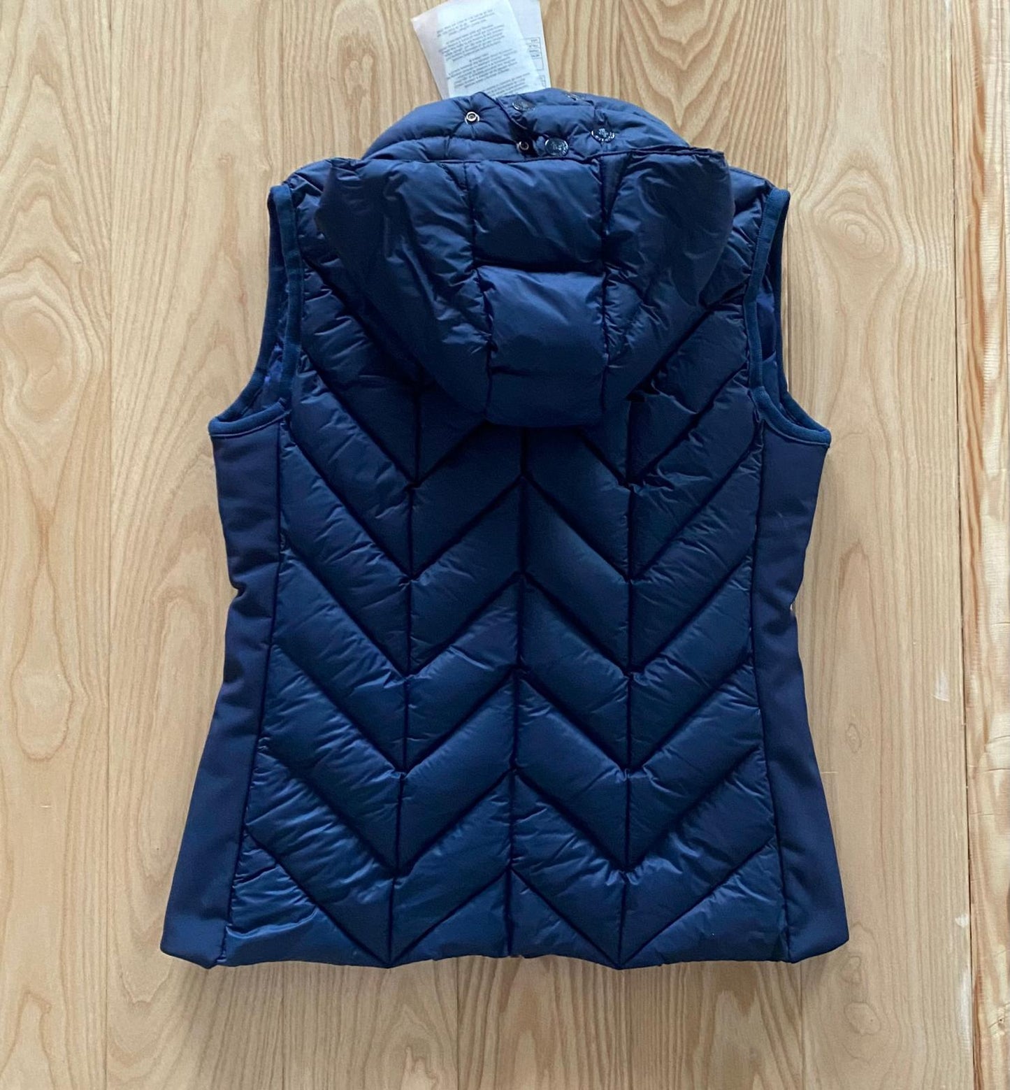 ДАМСКИ ЕЛЕК MONCLER