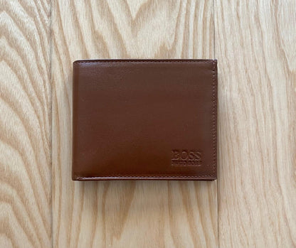 ПОРТМОНЕ ОТ ЕСТЕСТВЕНА КОЖА BOSS