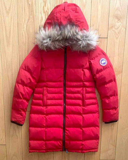 ДАМСКО ЗИМНО ЯКЕ MОNCLER