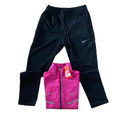 Дамски спортен екип Nike