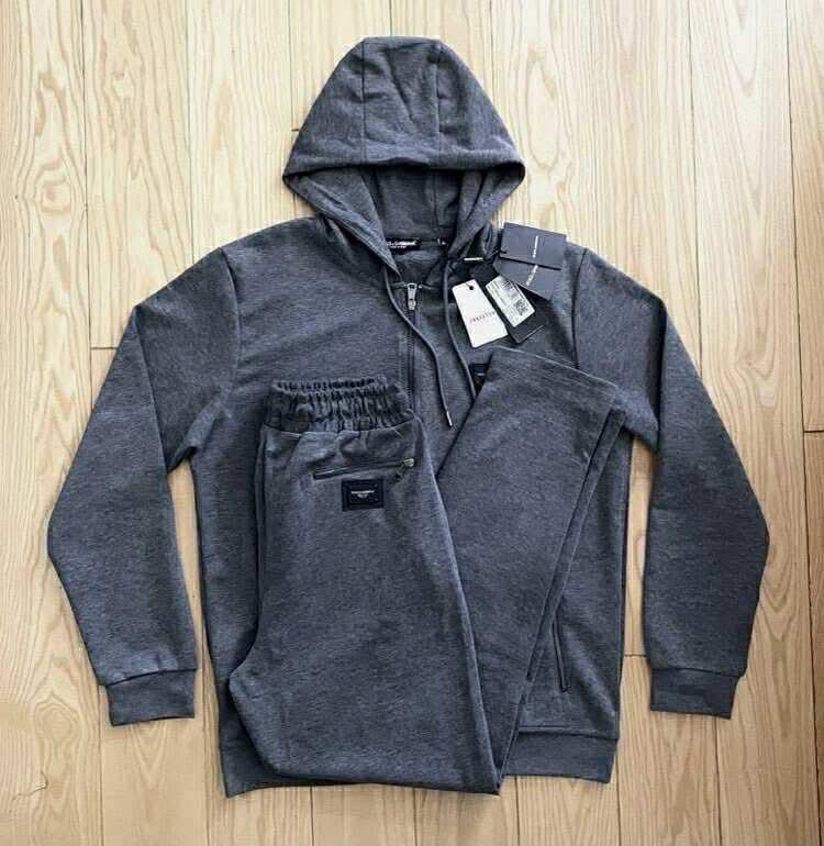 ЕКИП DOLCE & GABAN