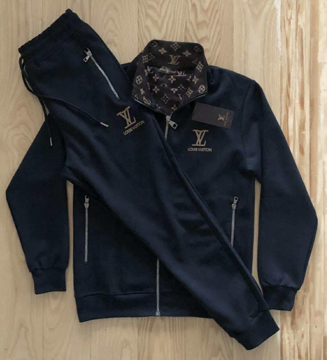 ЕКИП LOUIS VUITTON