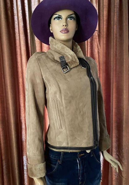 ДАМСКО КОЖЕНО ЯКЕ ОТ ЕСТЕСТВЕНА КОЖА