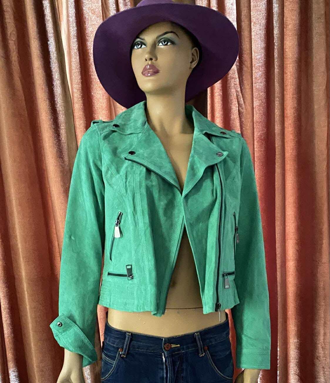 ДАМСКО КОЖЕНО ЯКЕ ОТ ЕСТЕСТВЕНА КОЖА