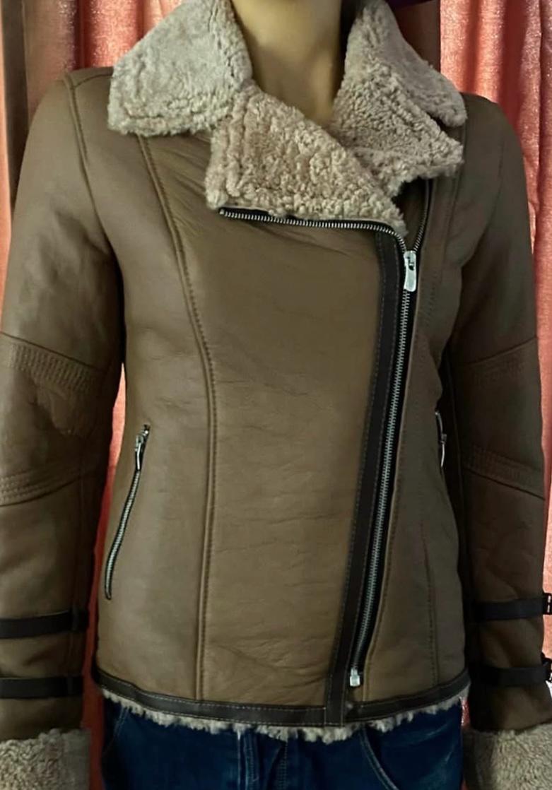 ДАМСКО КОЖЕНО ЯКЕ ОТ ЕСТЕСТВЕНА КОЖА