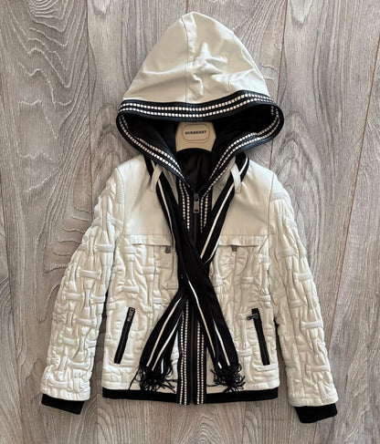 ДАМСКО КОЖЕНО ЯКЕ BURBERRY