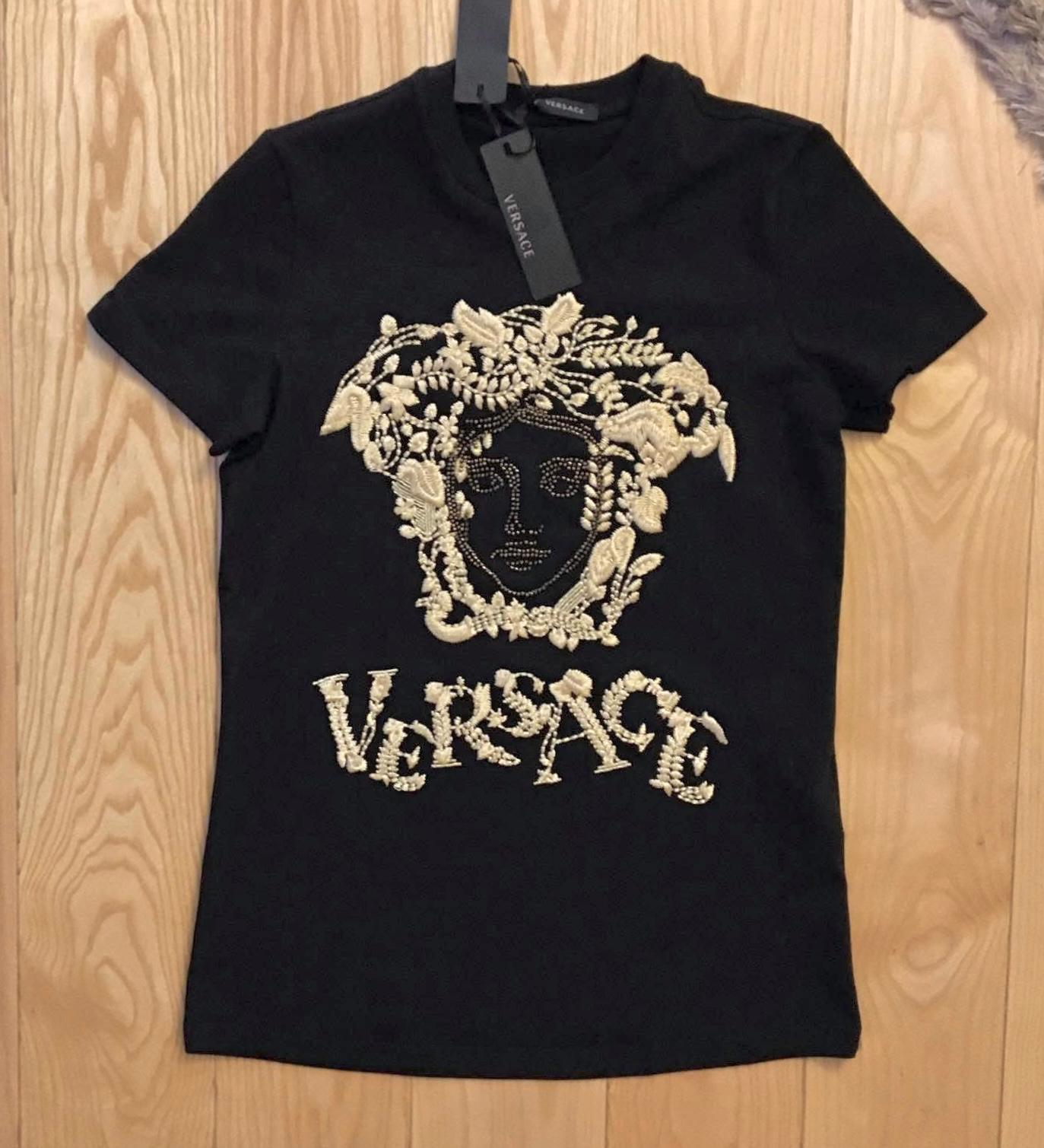 ДАМСКА ТЕНИСКА VERSACE