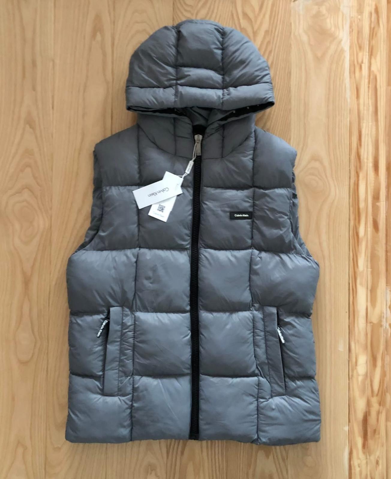 Елек Calvin Klein