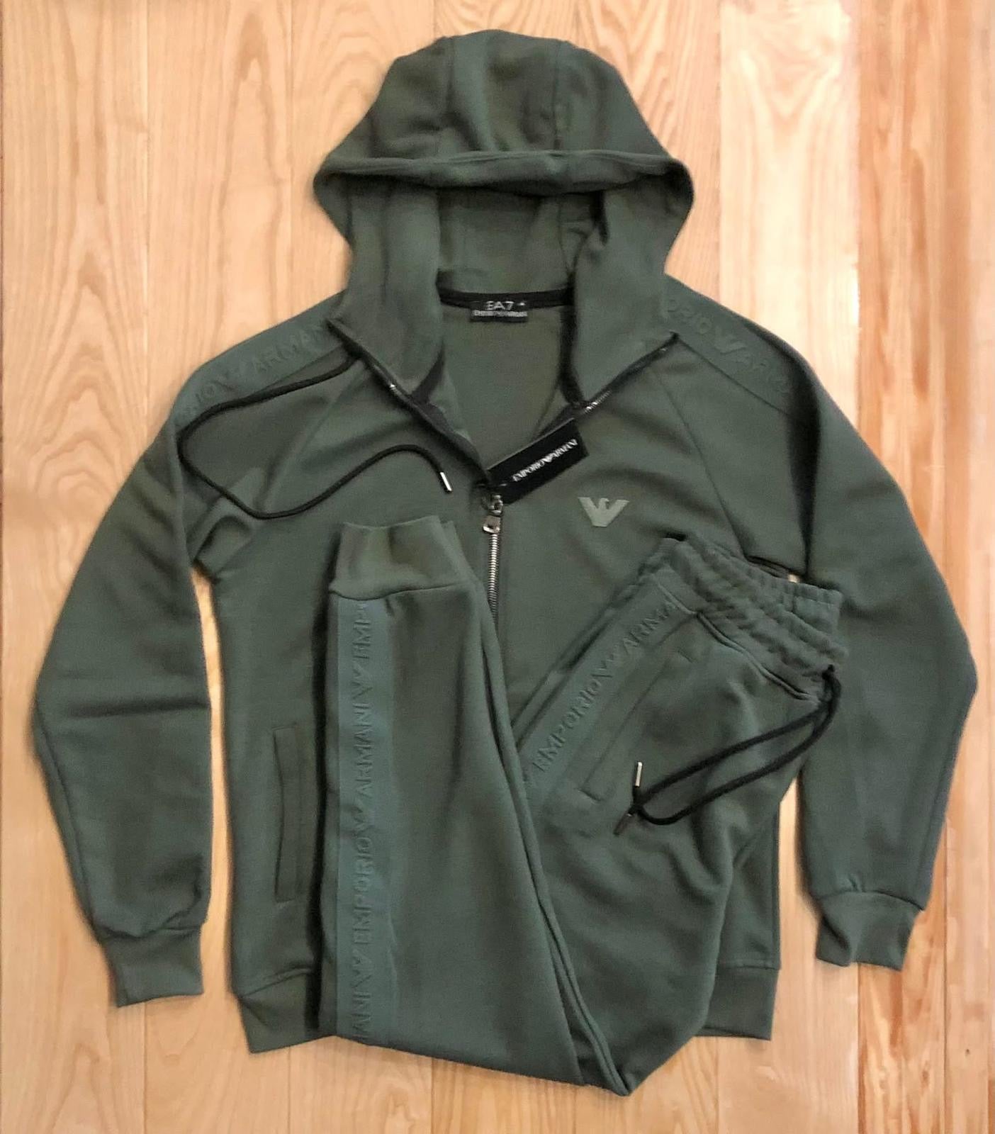 Мъжки спортен памучен екип Emporio Armani EA7