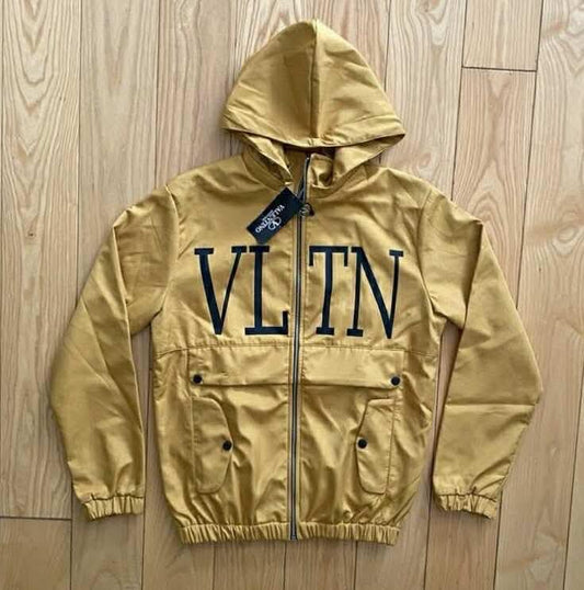 СУИЧЪР LOUIS VUITTON