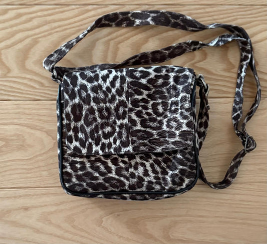 КОЖЕНА ЧАНТА ЕСТЕСТВЕНА КОЖА