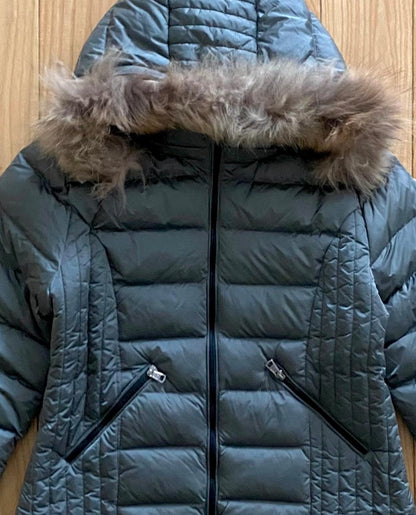 ДАМСКО ЗИМНО ЯКЕ MОNCLER