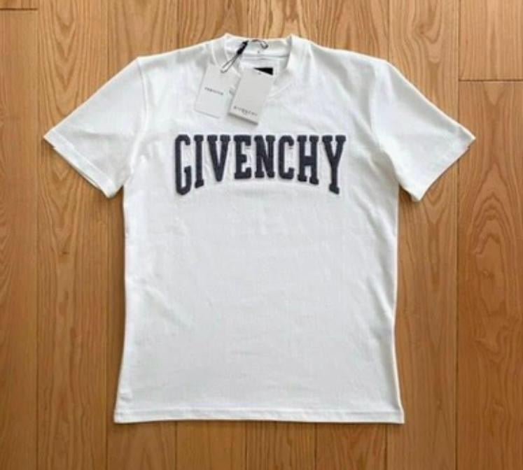 Тениска Givenchy